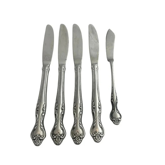 Oneida Northland Stainless Steel Vintage Pattern Five Knives Butter Flatware - Picture 1 of 7